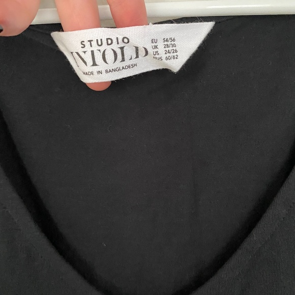 Studio Untold Black Tie Waist Dress - Plus Size - Picture 4 of 9